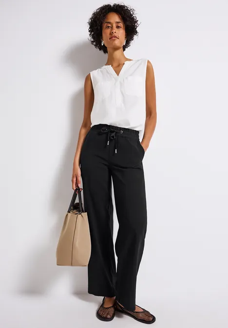 Straight Leg Twill Hose Black