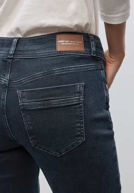 Casual jeans blue black washed