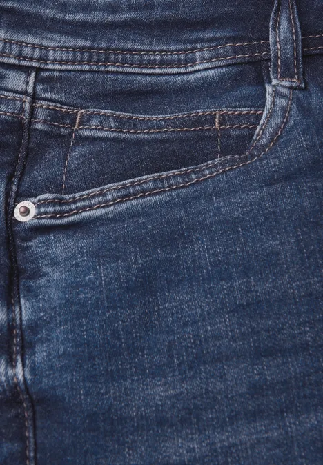 Low Waist Jeans mid blue washed Low Waist Jeans mid blue washed