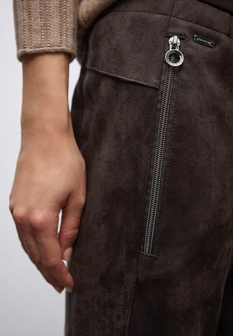 Loose Fit velours broek deep roast brown Loose Fit velours broek deep roast brown