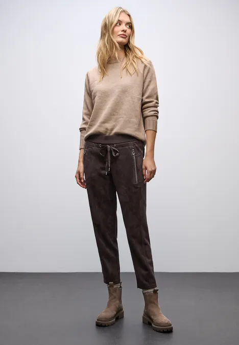 Loose Fit velours broek deep roast brown Loose Fit velours broek deep roast brown