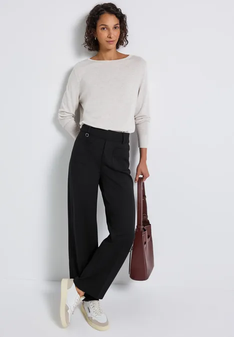 Straight Leg Hose Black