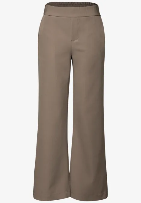 Broek met wijde pijpen in keperstof bark brown