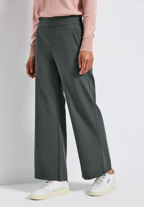 Broek met wijde pijpen in keperstof balsam green