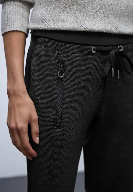 Loose Fit Hose mit Tape Black