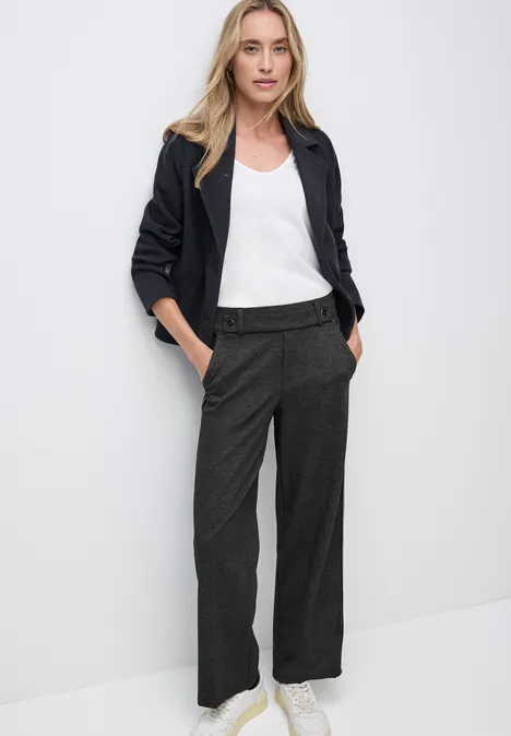 Straight Leg Hose mit Tape Black