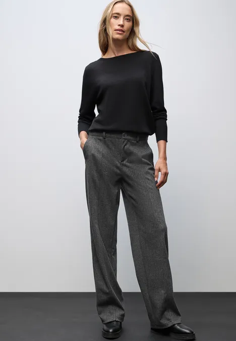 Straight Leg Hose Black