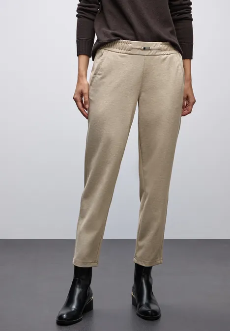 Gemêleerde broek met detail sanded beige mel.