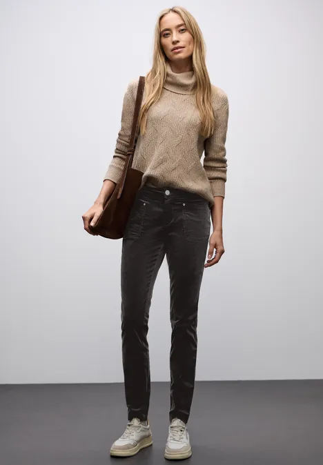 Pantalon en velours côtelé, coupe décontractée darkest brown