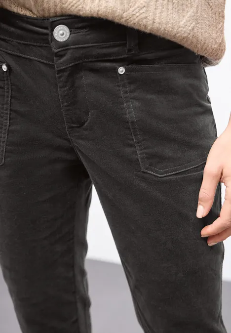 Pantalon en velours côtelé, coupe décontractée darkest brown