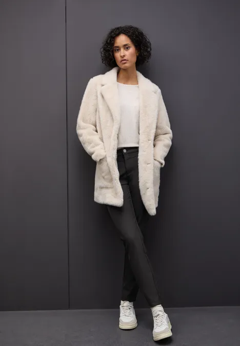 Casual Fit Hose darkest brown