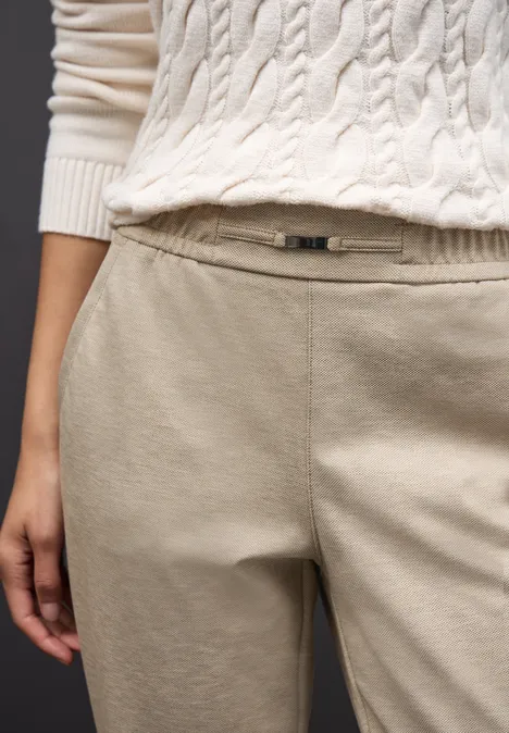 Gemêleerde broek met detail sanded beige mel.