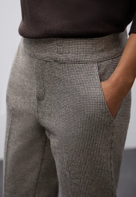 Loose Fit Hose darkest brown