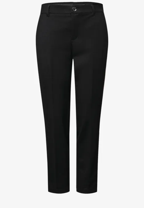 Chino met tapedetails Black