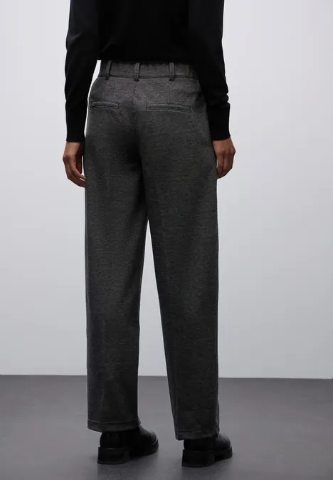 Straight Leg Hose Black