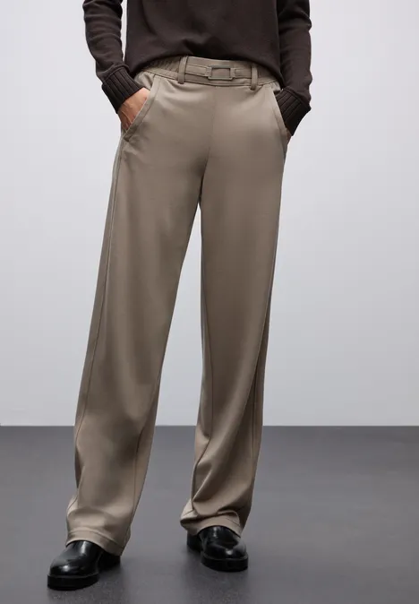 Broek met rechte pijpen en details bark brown