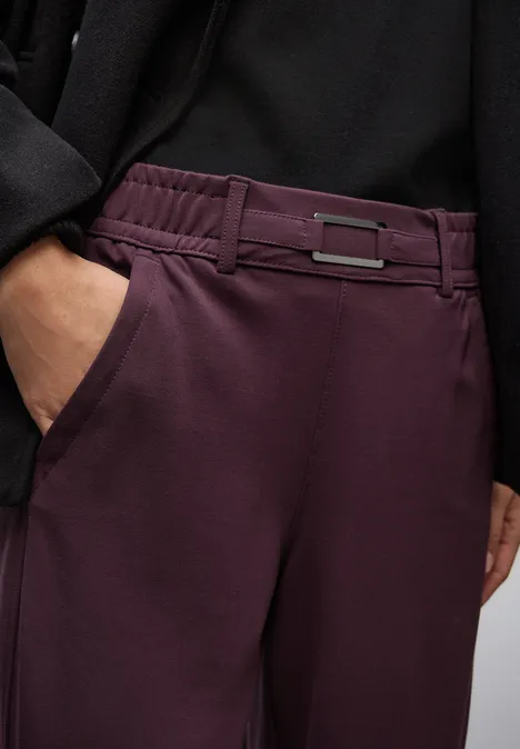 Broek met rechte pijpen en details Jazz Berry
