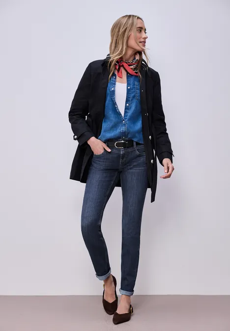 Slim Leg Jeans Dark Blue Wash Slim Leg Jeans Dark Blue Wash