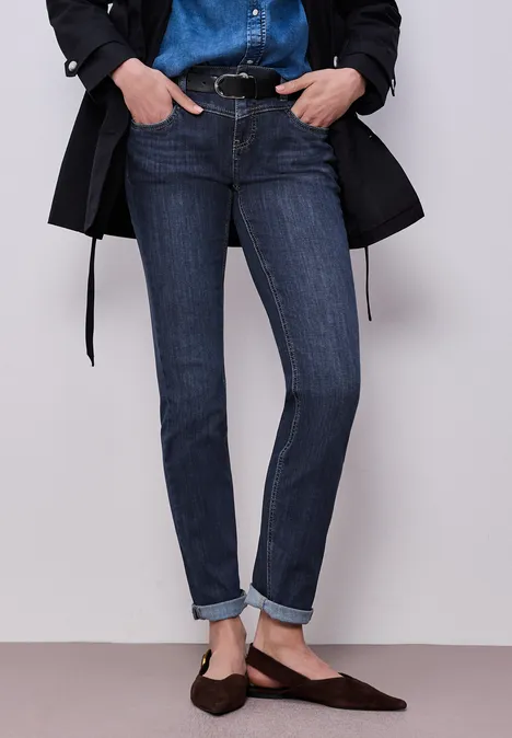 Slim Leg Jeans Dark Blue Wash Slim Leg Jeans Dark Blue Wash