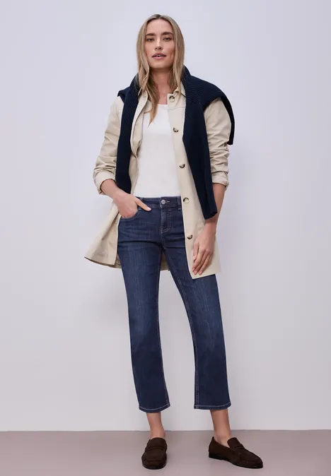 Straight Leg Jeans Dark Blue Wash Straight Leg Jeans Dark Blue Wash