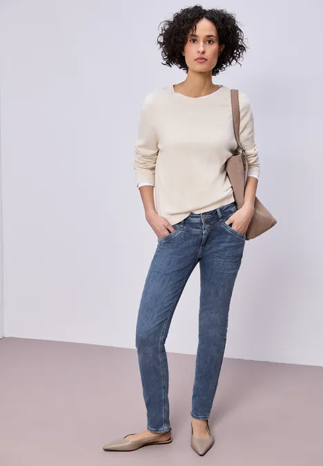 Jeans met smalle pijpen Medium Blue Wash Jeans met smalle pijpen Medium Blue Wash