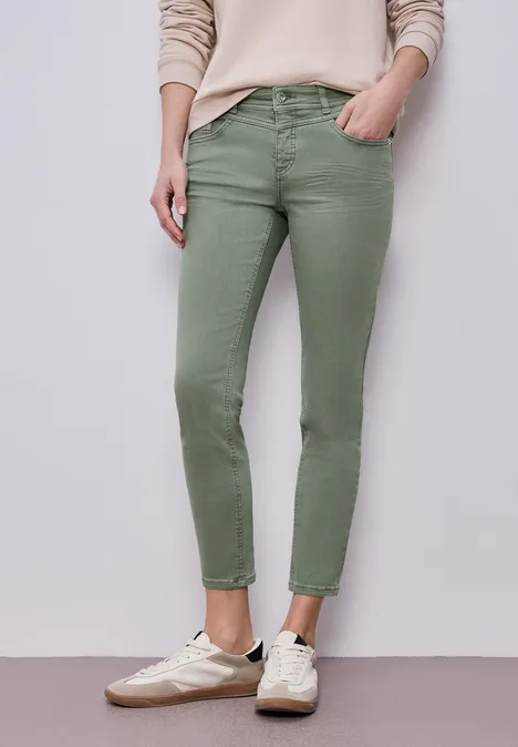 Mid Waist Slim Legs jeans in casual fit Sage Green Washed Mid Waist Slim Legs jeans in casual fit Sage Green Washed