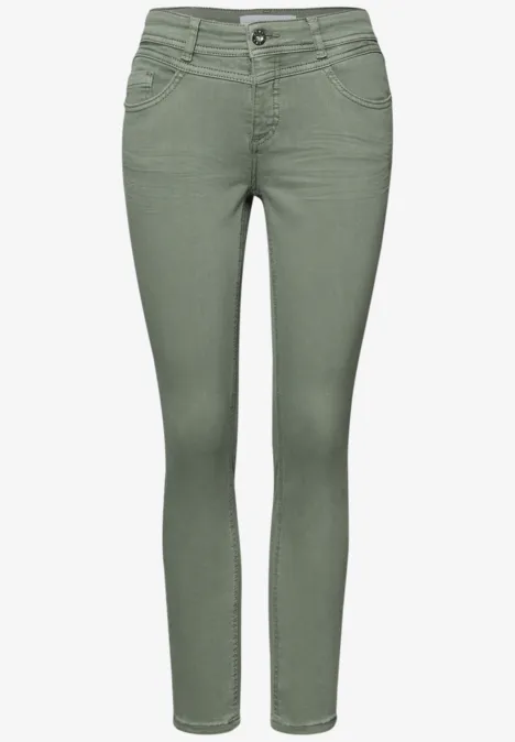Mid Waist Slim Legs jeans in casual fit Sage Green Washed Mid Waist Slim Legs jeans in casual fit Sage Green Washed