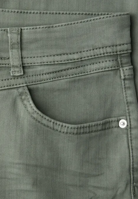 Mid Waist Slim Legs jeans in casual fit Sage Green Washed Mid Waist Slim Legs jeans in casual fit Sage Green Washed