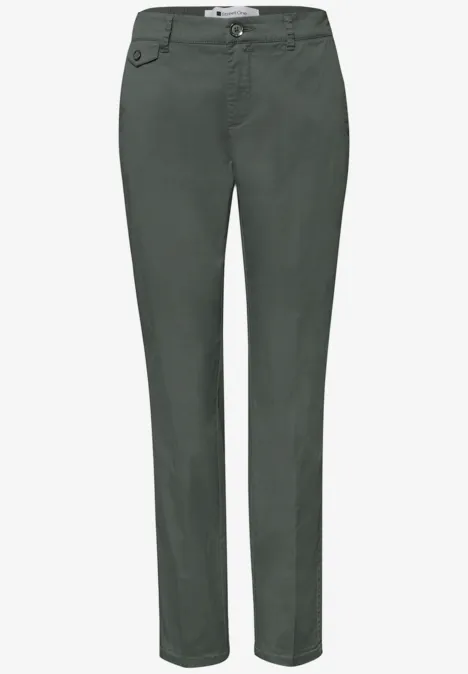 Casual fit chino's in een zachte stof cilantro green