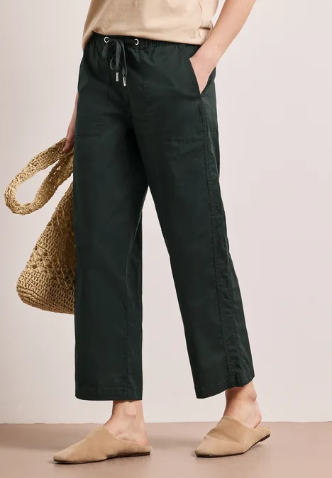 Straight Leg Hose in Hose Papertouchware pine grove green Straight Leg Hose in Hose Papertouchware pine grove green