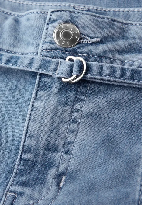 Mid Waist Wide Legs jeans in Loose Fit mid blue random wash