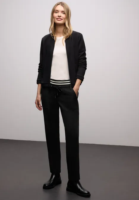 Loose Fit Hose Black