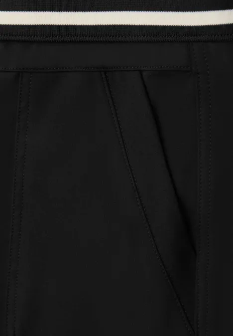 Loose Fit Hose Black