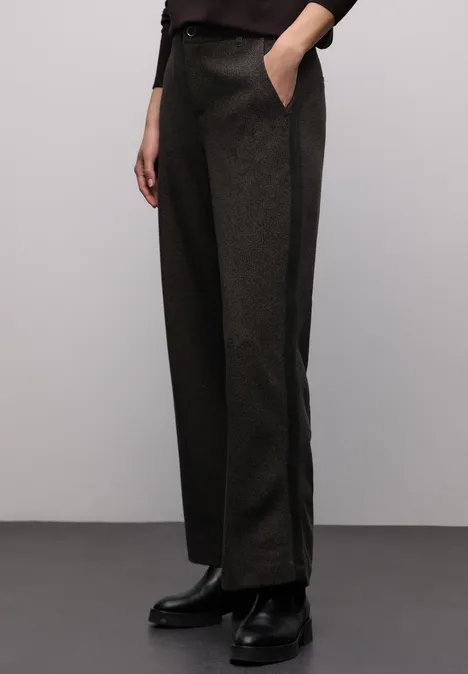 Straight Leg Hose Black