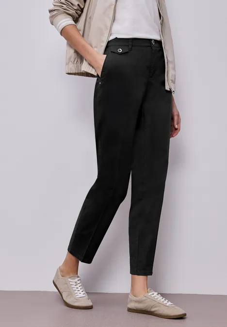 Casual fit chino's in een zachte stof Black