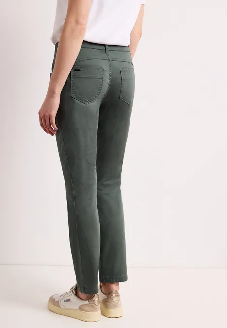 Mid Waist Slim Legs broek in satijnlook cilantro green