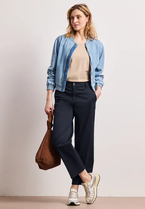 Straight Leg Chino im Casual Fit shadowed navy