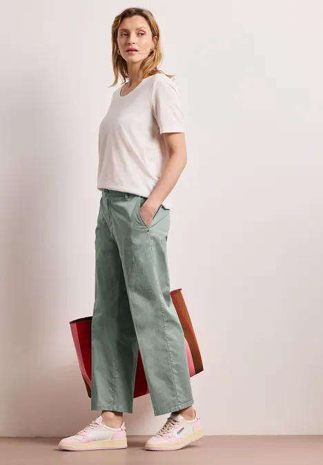 Straight Legs in een casual pasvorm dark mint green