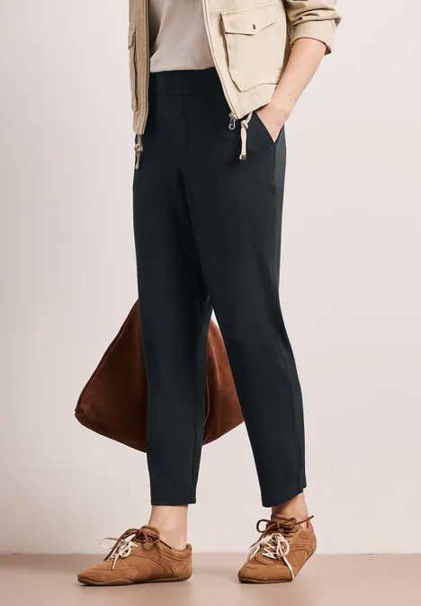 Mid Waist Slim Legs broek in Loose Fit pine grove green