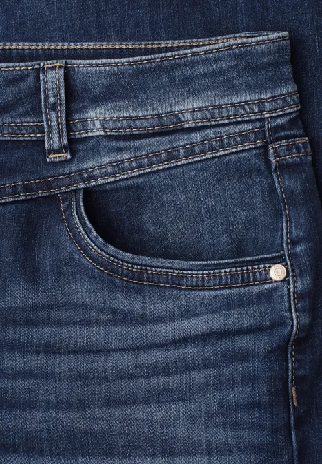 Mid Waist Straight Leg Jeans im Casual Fit dark blue wash Mid Waist Straight Leg Jeans im Casual Fit dark blue wash