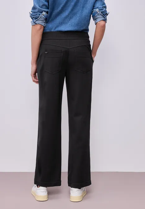 Straight Leg Hose Black