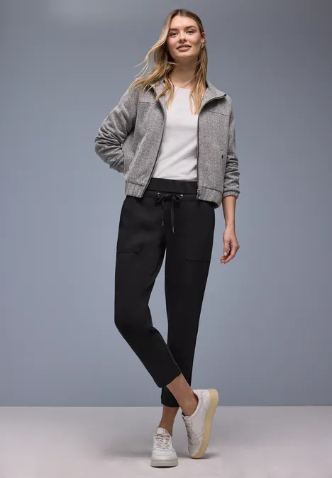 Broek met smalle pijpen Black