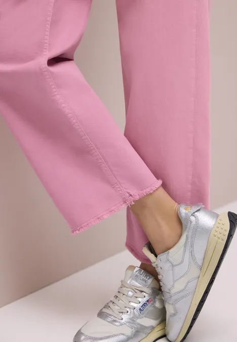 Jeans Straight Legs avec détail d'ourlet pink washed