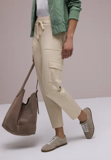 Cargo broek smoke beige Cargo broek smoke beige