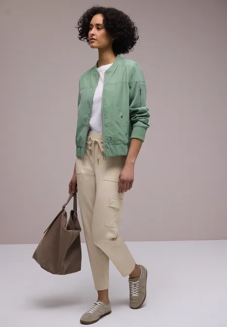 Cargo broek smoke beige Cargo broek smoke beige