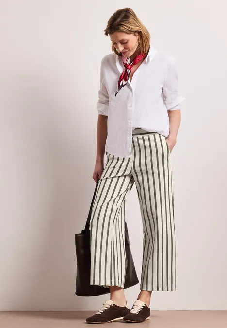 Wide Legs broek in casual pasvorm met strepen soft beige