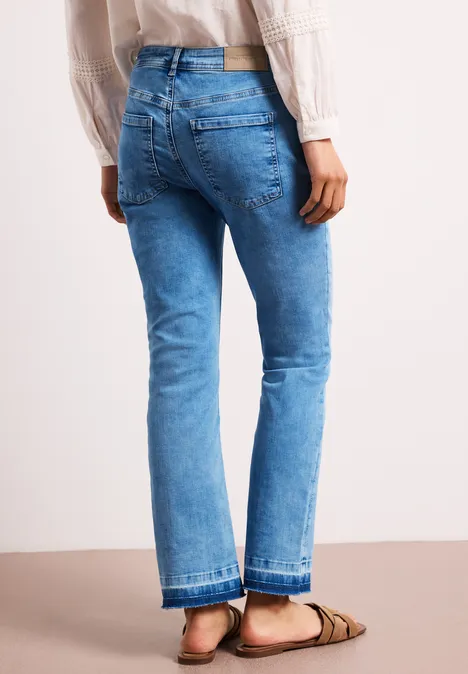 High Waist Flared Leg Jeans avec ourlet décoratif Light Blue Wash