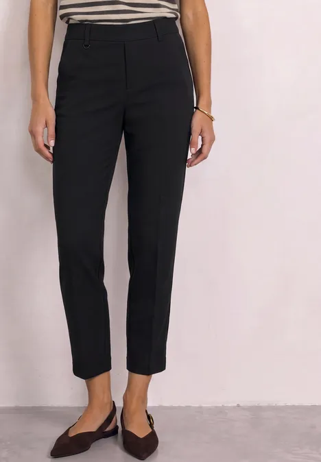 Pantalon tailleur noir pour femme, coupe slim, longueur cheville, taille mi-haute et lignes épurées