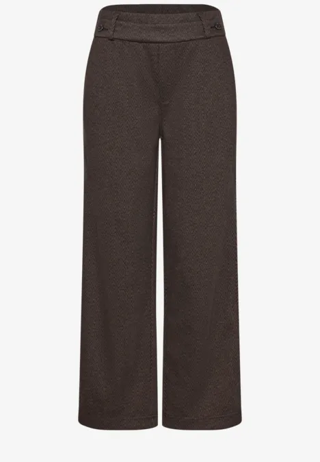 Wijd bruin broek met hoge taille en rechte pasvorm.