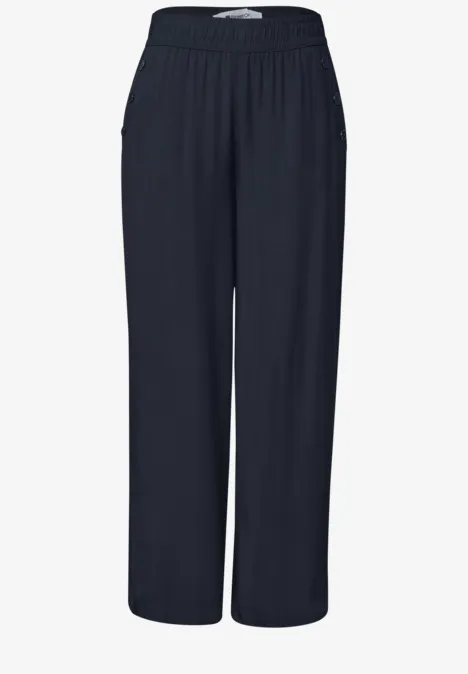 High Waist Wide Leg Hose im Loose Fit shadowed navy Schwarze, locker geschnittene Hose mit elastischem Bund und weitem Bein.